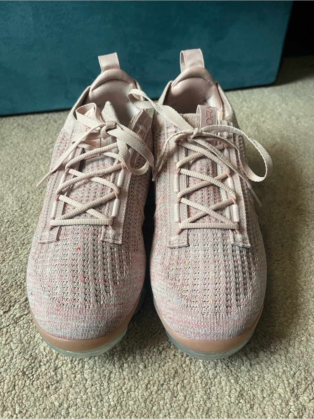 Nike Women's Pale Pink Knit Sneakers